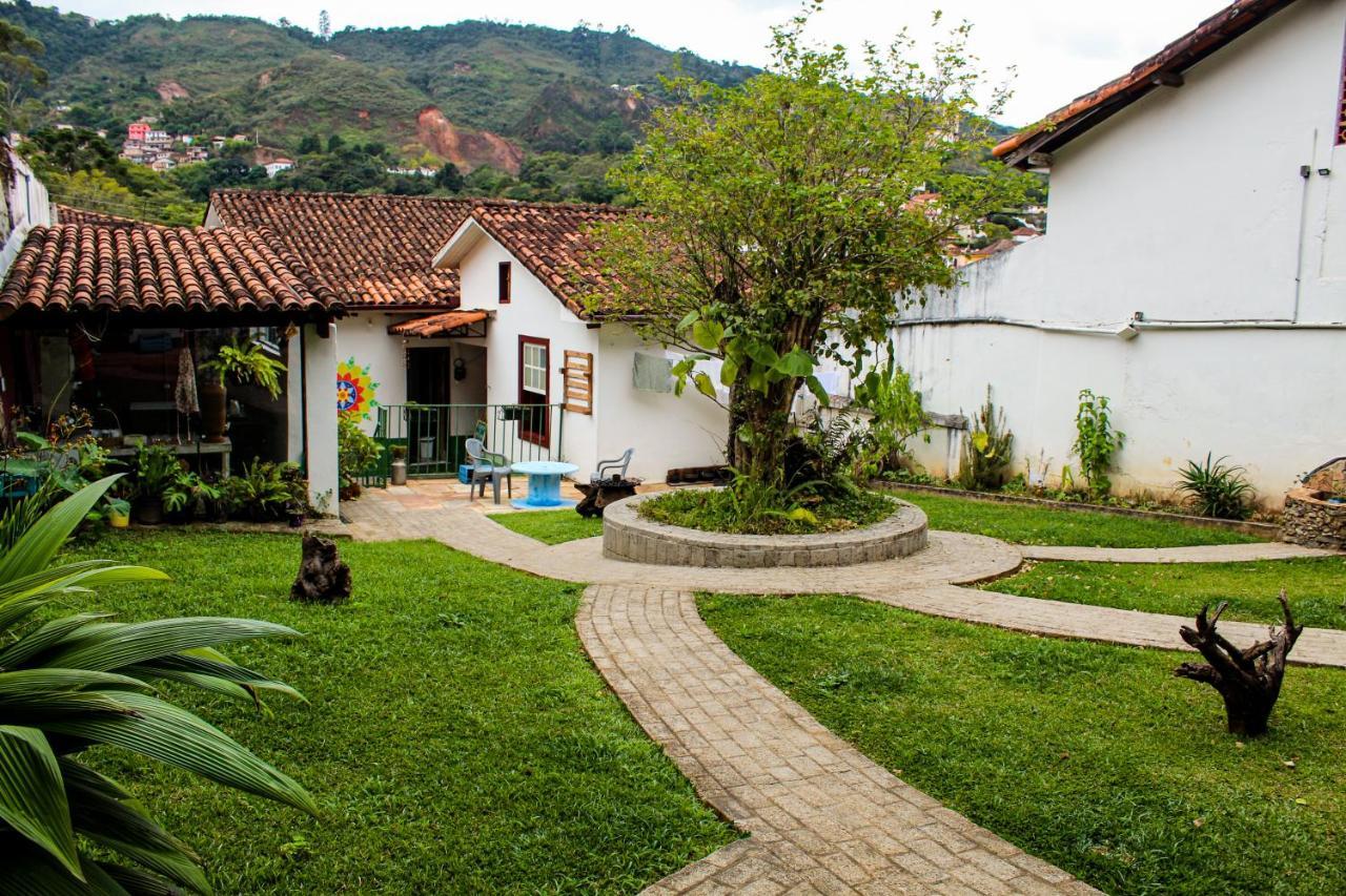 - Casa Pitanga - Acomodacao Lindissima Pertinho Da Igreja Do Rosario Оро Прето Екстериор снимка